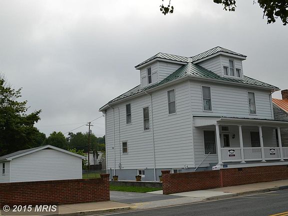 Exterior (Front)