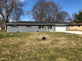 8578 N Ricks Dr E, McCordsville, IN 46055