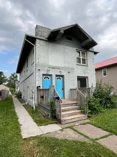 1066-1070 86th Ave W Photo 1