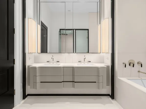 1165 Madison Avenue image 10 of 15