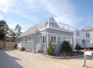 342 S 2nd St, Surf City, NJ 08008
