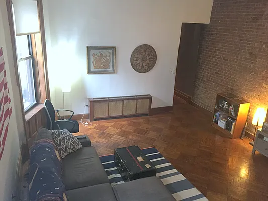 Rented by Salizzoni Realty | media 27