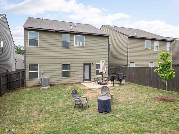 4th image of 765 Galveston Way
