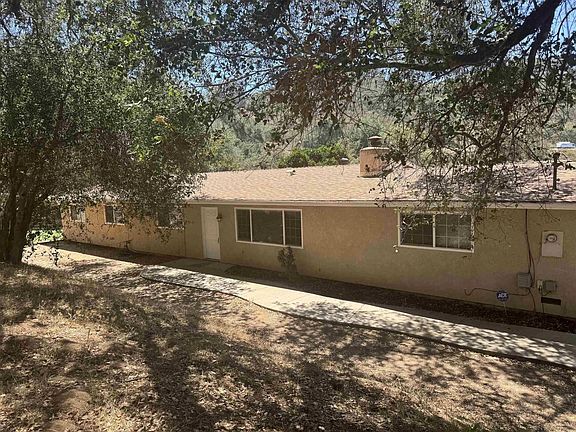 2nd image of 26942 Oakmont Rd