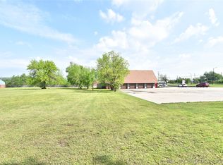 5460 N Peoria Ave, Tulsa, OK 74126
