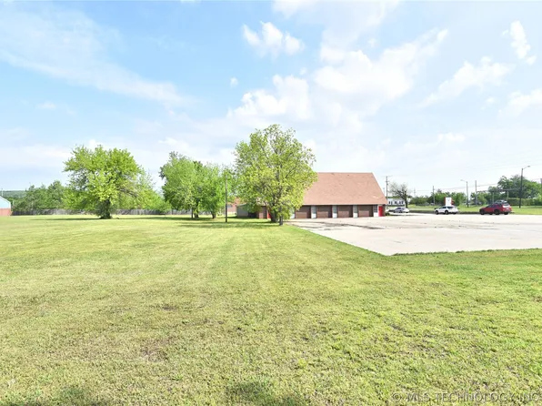 5460 N Peoria Ave, Tulsa, OK 74126