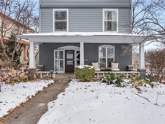 2nd image of 3641 Bell St