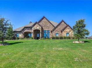 10433 San Simeon Ln, Fort Worth, TX 76179
