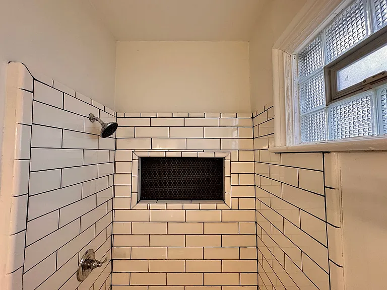 310 Marshall Ave — Photo 5