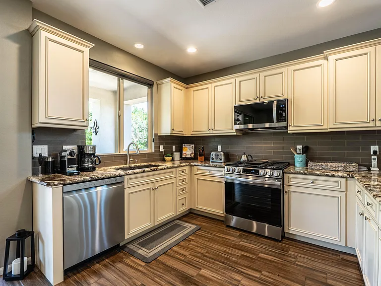 82820 Kingsboro Ln #82820 — Photo 19