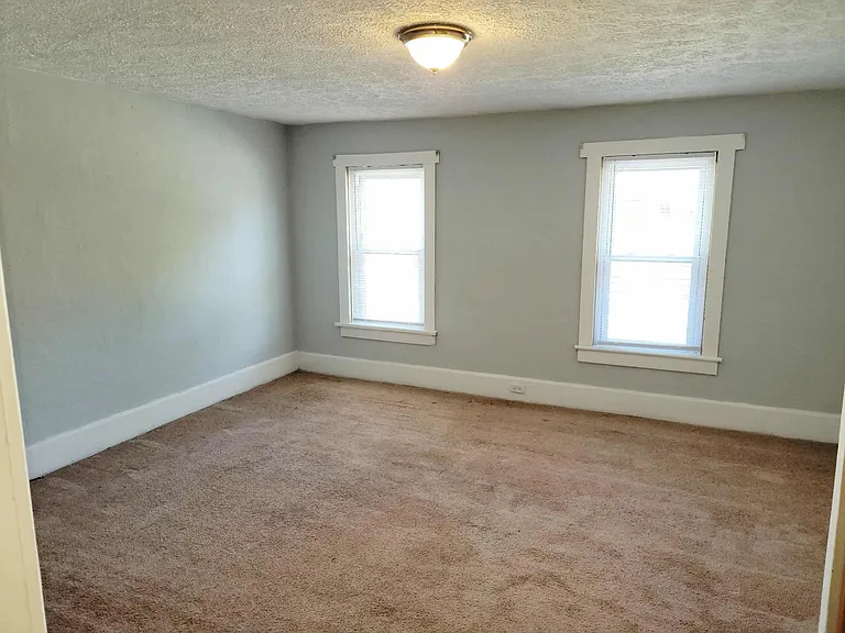1023 Carbon Rd — Photo 36