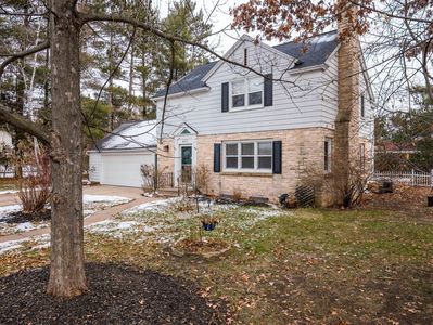 402 GREENBRIAR AVENUE, Stevens Point, WI, 54481