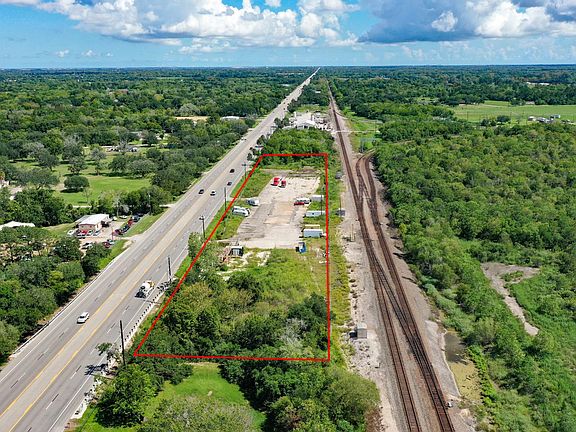 2nd image of 18501 E Highway 6