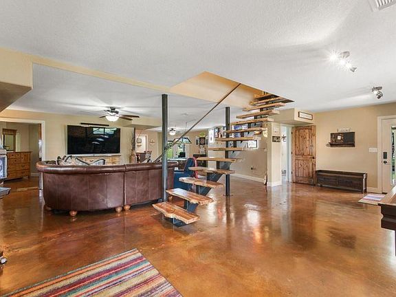 5th image of 6714 Spray Ln #C699a