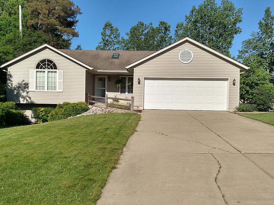 1st image of 21 Robinhood Dr SE