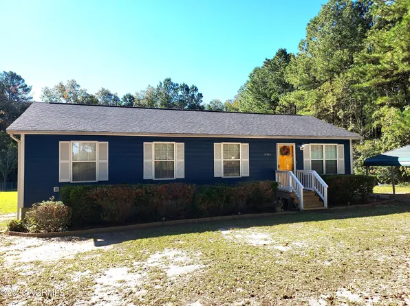 10960 Academy Road, Laurinburg, NC 28352