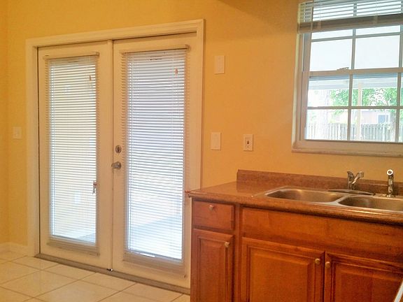 4th image of 4002 4th St W Unit 4