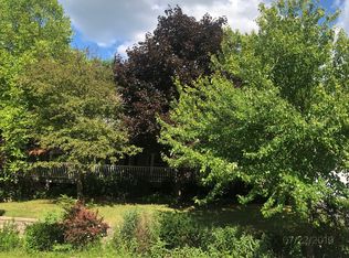 6404 Silver Lake Trl, Cary, IL 60013