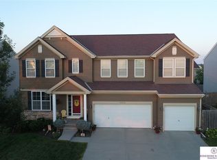 10909 S 113th Ave, Papillion, NE 68046