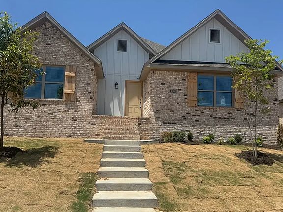 2nd image of 4302 SW Adams Rd
