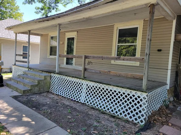 615 Iowa St, Neodesha, KS 66757