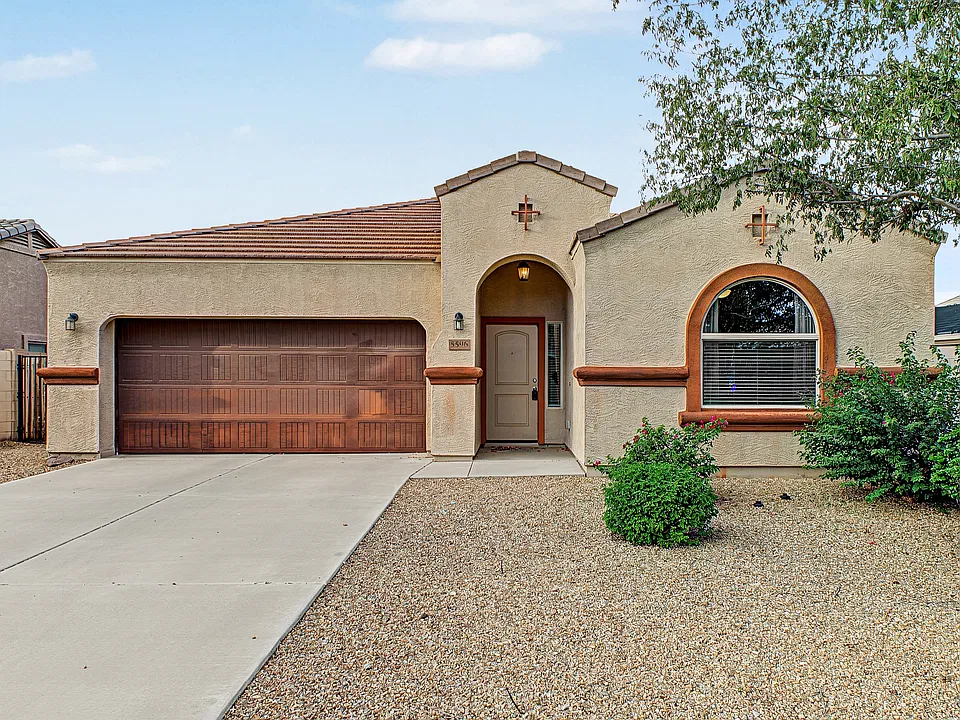 5596 E Helios Dr