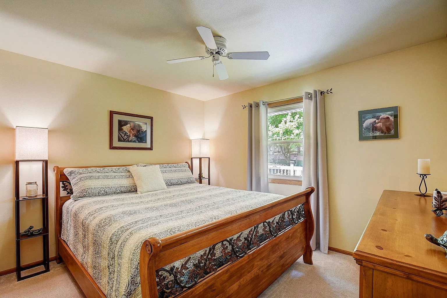 W236N6577 Cotey Ct, Sussex — Photo 1