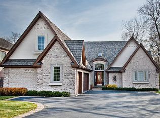 2000 Deerfield Rd, Highland Park, IL 60035