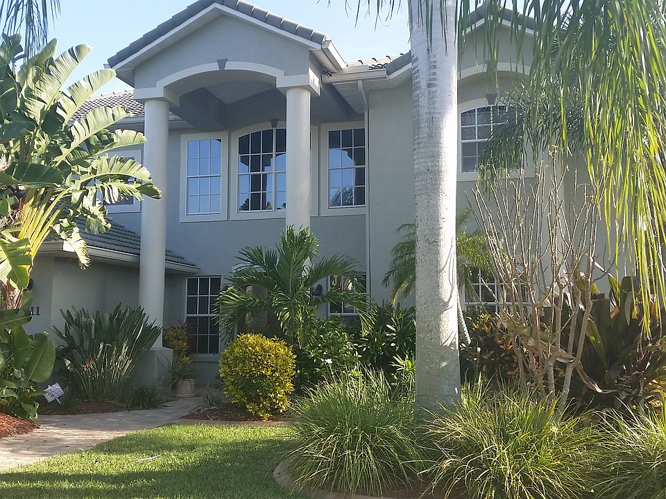 1st image of 1911 Sykes Creek Dr