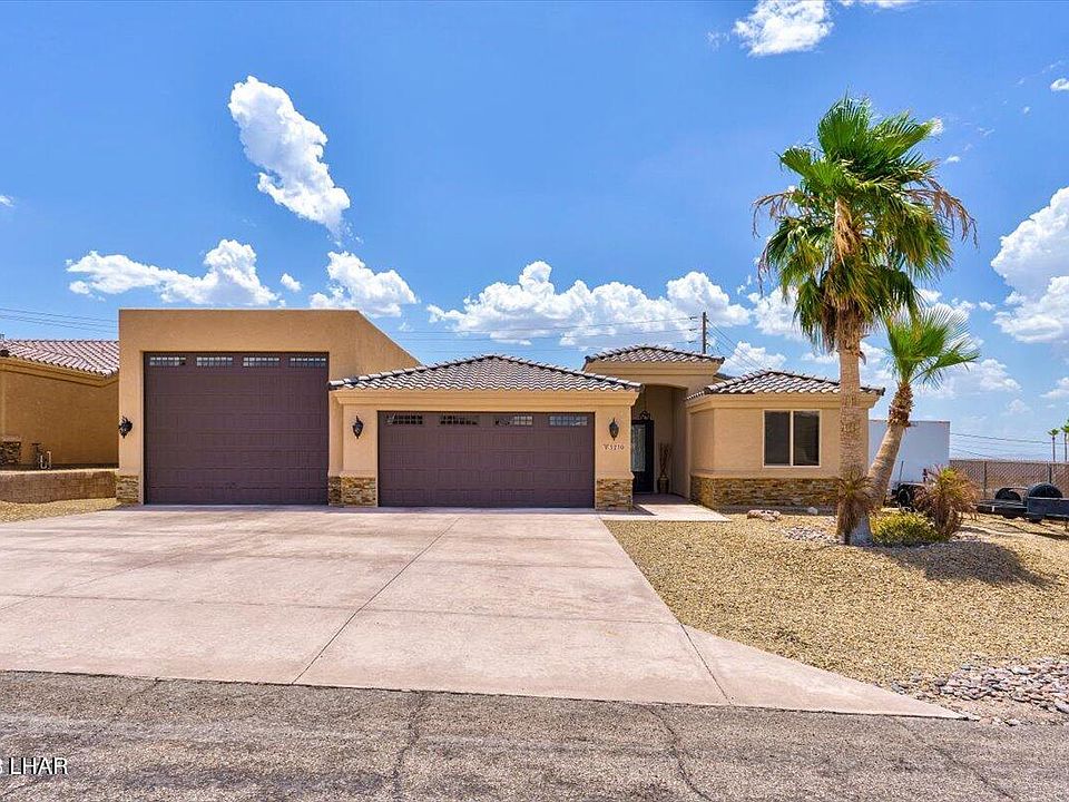 1st image of 3210 Dolphin Dr