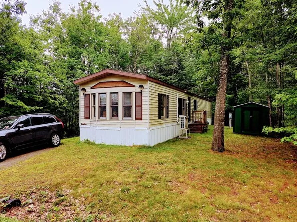 26 Maple Lane, Kenduskeag, ME 04450