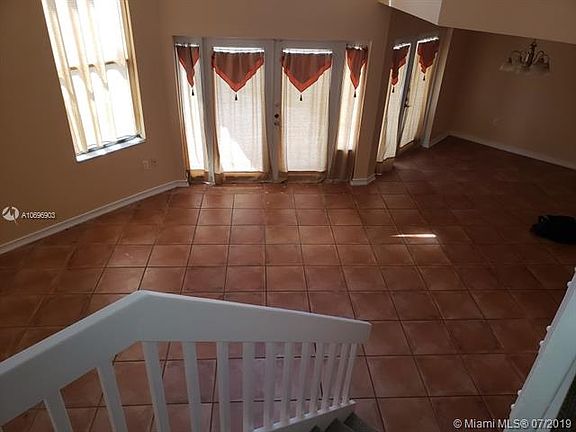 2nd image of 1513 San Remo Cir
