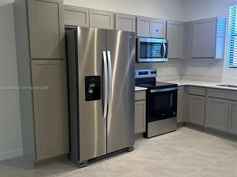 1340 NE 3rd Ave #1340 — Photo 10