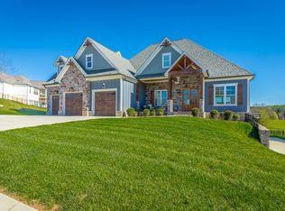 941 Equestrian Dr, Soddy Daisy, TN 37379