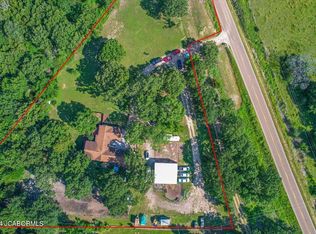 1489 Highway 17, Iberia, MO 65486