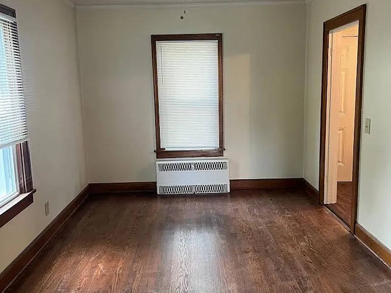 453 E Kline St — Photo 17