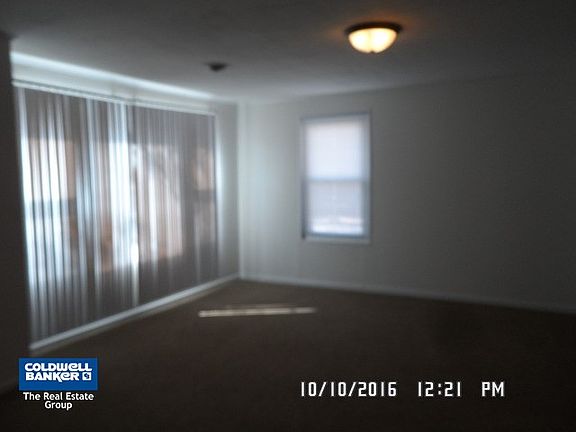 3rd image of 108 Sauk Trl