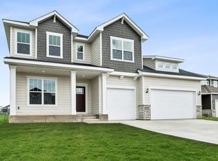 15232 115th Ave N, Osseo, MN 55369