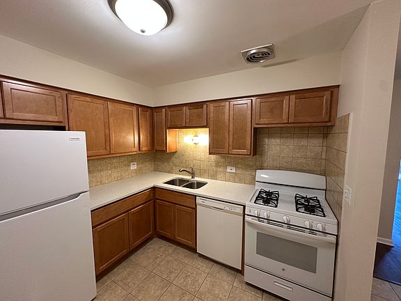 2nd image of 1493 N Winslowe Dr Unit 202