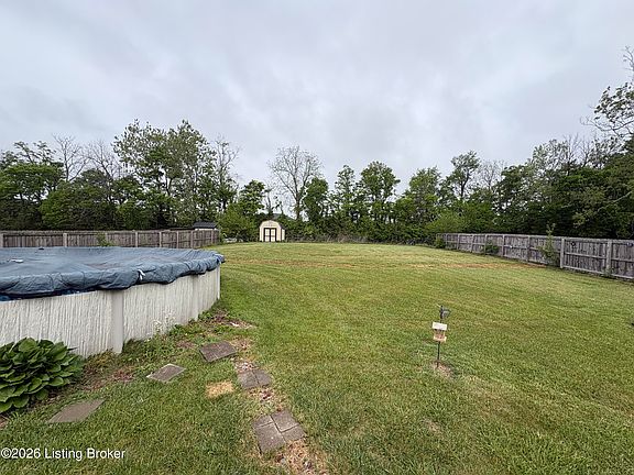 5th image of 457 Webb Ln