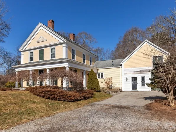 531 Foundry St, North Easton, MA 02356