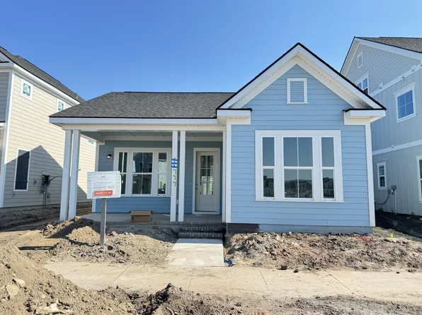 777 Blueway Ave, Summerville, SC 29486