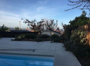 9854 Amanita Ave, Tujunga, CA 91042