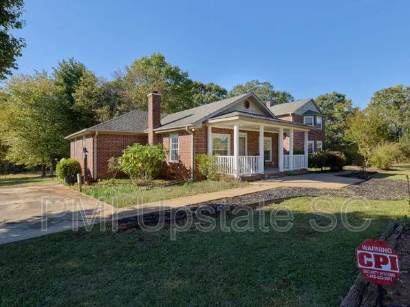 134A Bennetts Bridge Rd, Greer, SC 29651