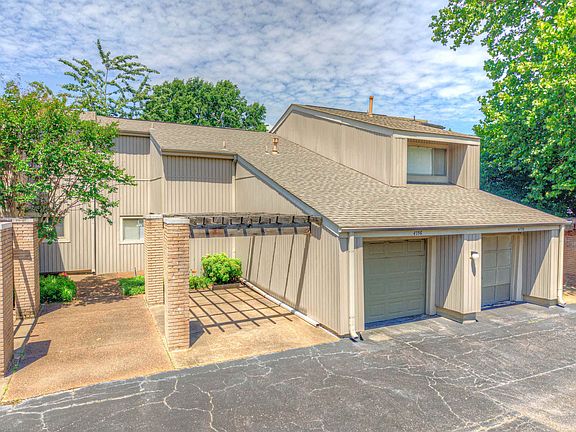 4th image of 4756 Eagle Crest Dr #4102