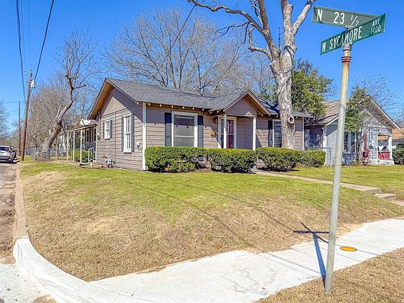 2nd image of 1418 Sycamore Ave