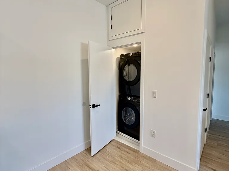 1629-39 S 28th St #35 — Photo 7