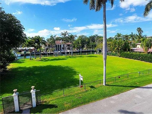2nd image of 163 Royal Palm Dr