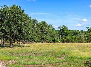 8 Kopper Kettle Ln, Fredericksburg, TX 78624