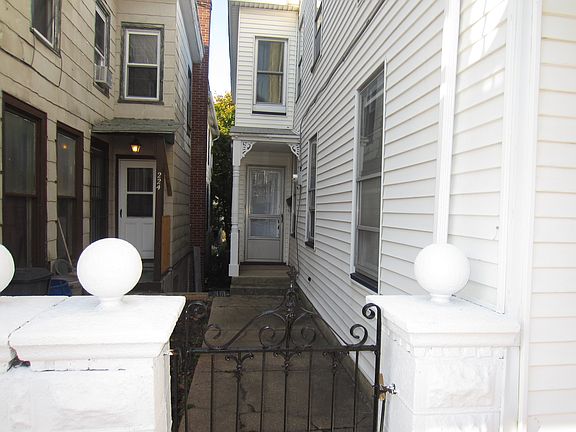 Side Entrance!
